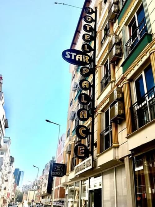 Otel Star Palace, Front of property