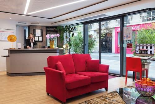 Hotel Hor Les Lumières, Reception