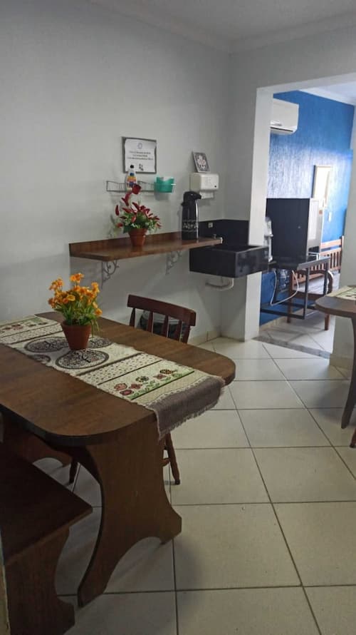 365 Hostel, Reception