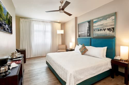 R Hotel Kingston, Primary image