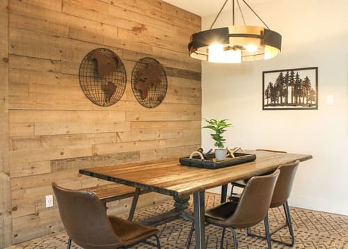 Prestige Hudson Bay Lodge & Conference Centre, WorldHotels Crafted Collection, Lobby sitting area