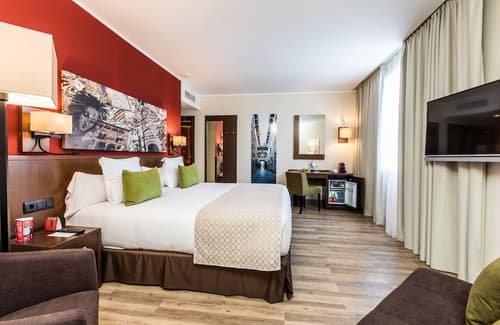 Leonardo Hotel Barcelona Gran Via, Room