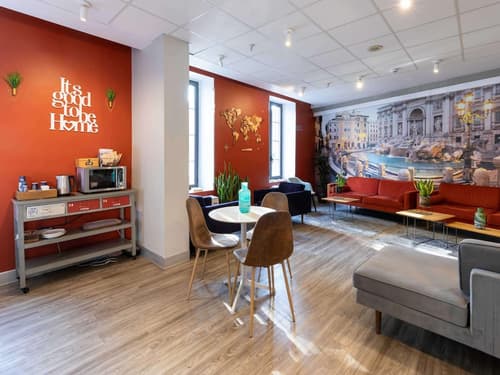 B&B Hotel Roma Tuscolana San Giovanni, Lobby