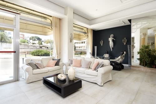 Sercotel President, Reception