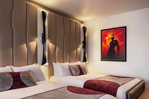 Disney Hotel New York - The Art of Marvel, Room