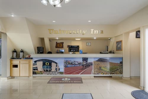 University Inn & Suites, Reception