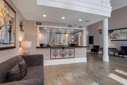 Best Western Plus St. Christopher Hotel, Lobby