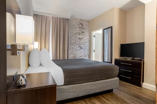 Best Western Plus St. Christopher Hotel, Room