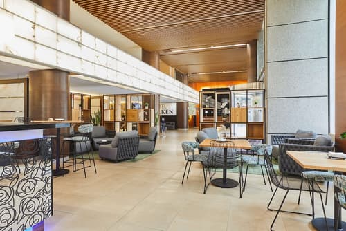 Hotel Silken Puerta de Valencia, Lobby