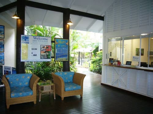 Port Douglas Retreat, Reception