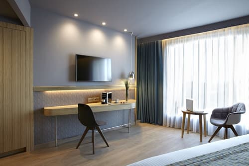Wyndham Grand Athens, Room
