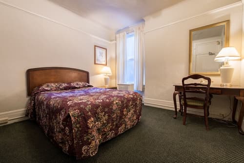 Aida Plaza Hotel, Room