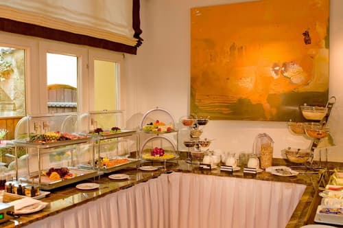 Hotel Regensburg Herzogshof am Dom, Breakfast area