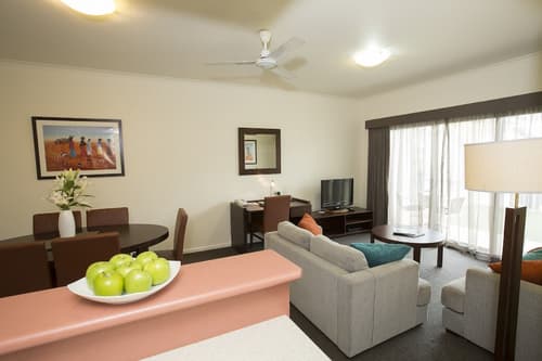 Metro Advance Apartments & Hotel, Darwin, Room