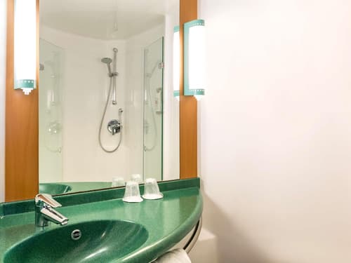 ibis Leeds Centre Marlborough Street, Room