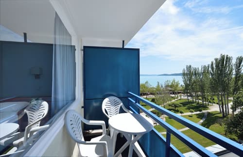 Danubius Hotel Annabella, Lake view