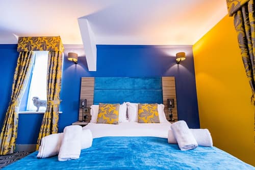 Stonecross Manor Hotel, Room