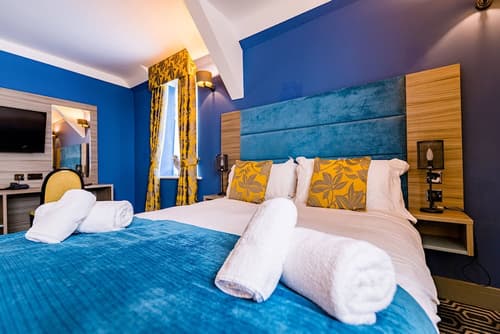 Stonecross Manor Hotel, Room