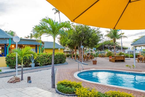 MVC Eagle Beach, Outdoor pool