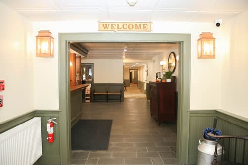 The Stowe Village Inn, Lobby