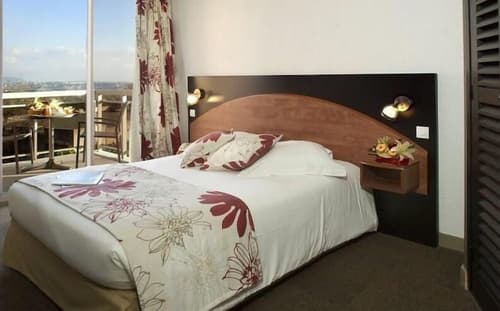 Hôtel du Baou, Room