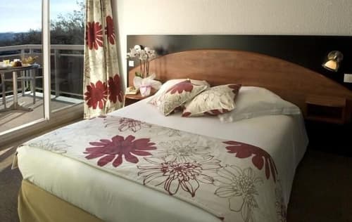 Hôtel du Baou, Room