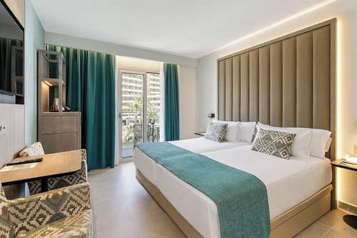 Sol Torremolinos - Don Marco Adults Recommended, Room