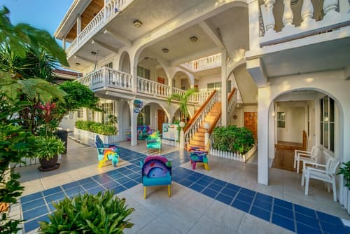Blue Tang Inn, Lobby sitting area