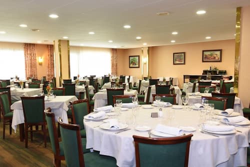 RVHotels Tuca, Dining