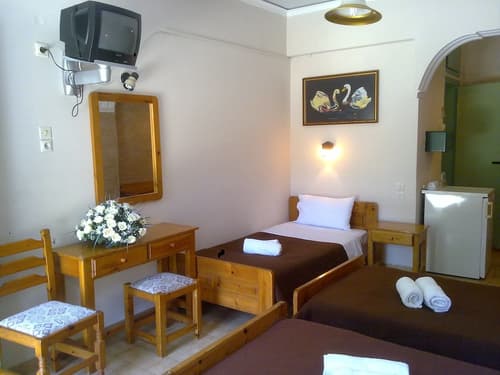 Matala Dimitris Villa, Room