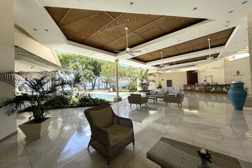 Hotel Tamarindo Diria Beach Resort, Lobby