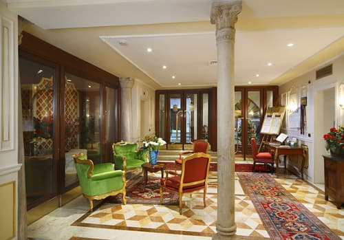 Ca' Dei Conti, Lobby