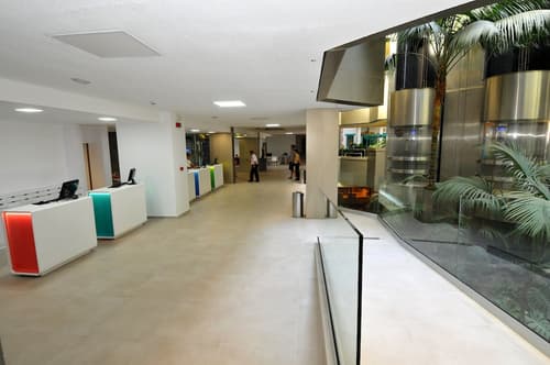 Paradise Park Fun Lifestyle Hotel, Reception