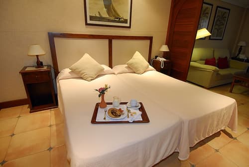 Paradise Park Fun Lifestyle Hotel, Room