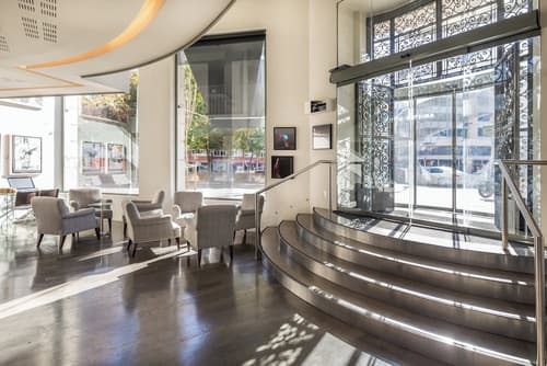 Sercotel Amister Art Hotel, Reception