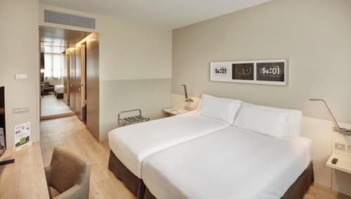 Sercotel Amister Art Hotel, Room