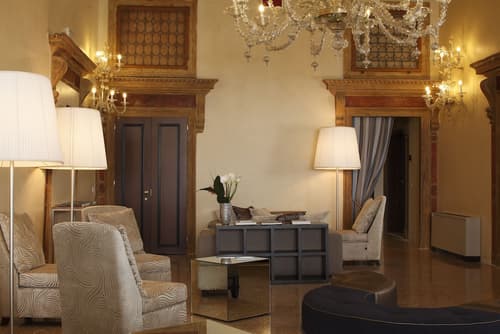 Arcadia Boutique Hotel, Lobby