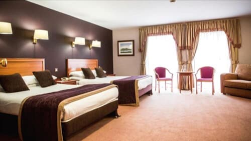 Westport Woods Hotel & Spa, Room