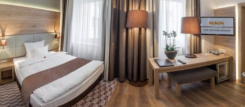 Drei Löwen Hotel, Room