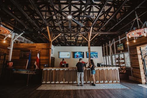 Hotel Hacienda Guachipelin, Reception