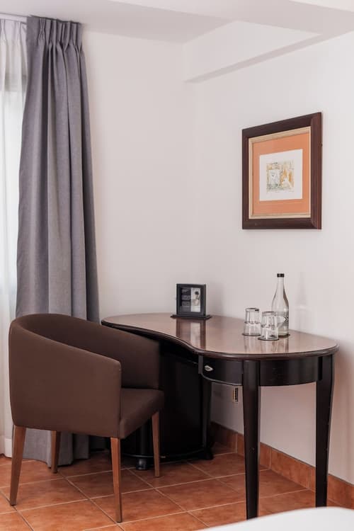 Hotel Presidente, Room