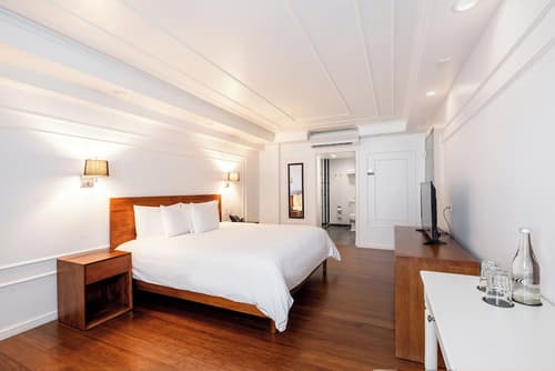 Hotel Presidente, Room