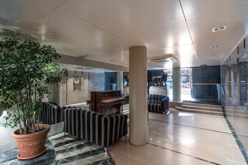 Catalonia Roma, Reception