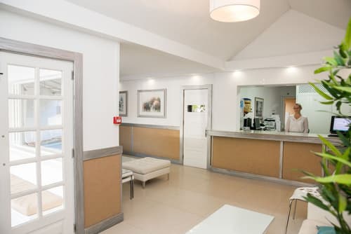 Apartamentos LIVVO Las Gaviotas, Check-in/check-out kiosk