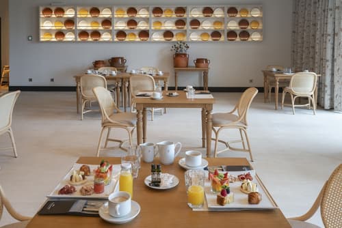 Parador de León, Restaurant