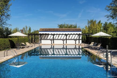 Parador de Manzanares, Outdoor pool