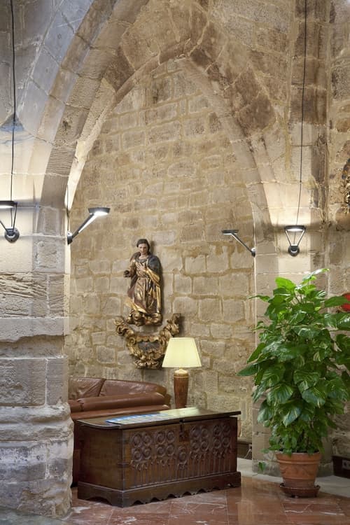 Parador de Santo Domingo de la Calzada, Lobby sitting area