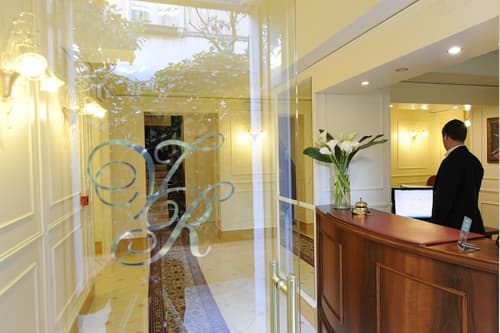 Hotel Villa Rosa, Reception