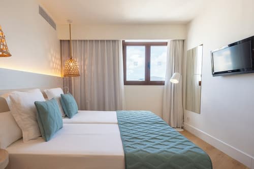 Leonardo Royal Ibiza Santa Eulalia, Room