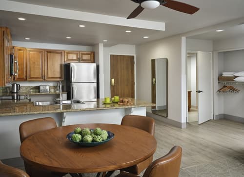 Hyatt Vacation Club at Desert Oasis, In-room dining